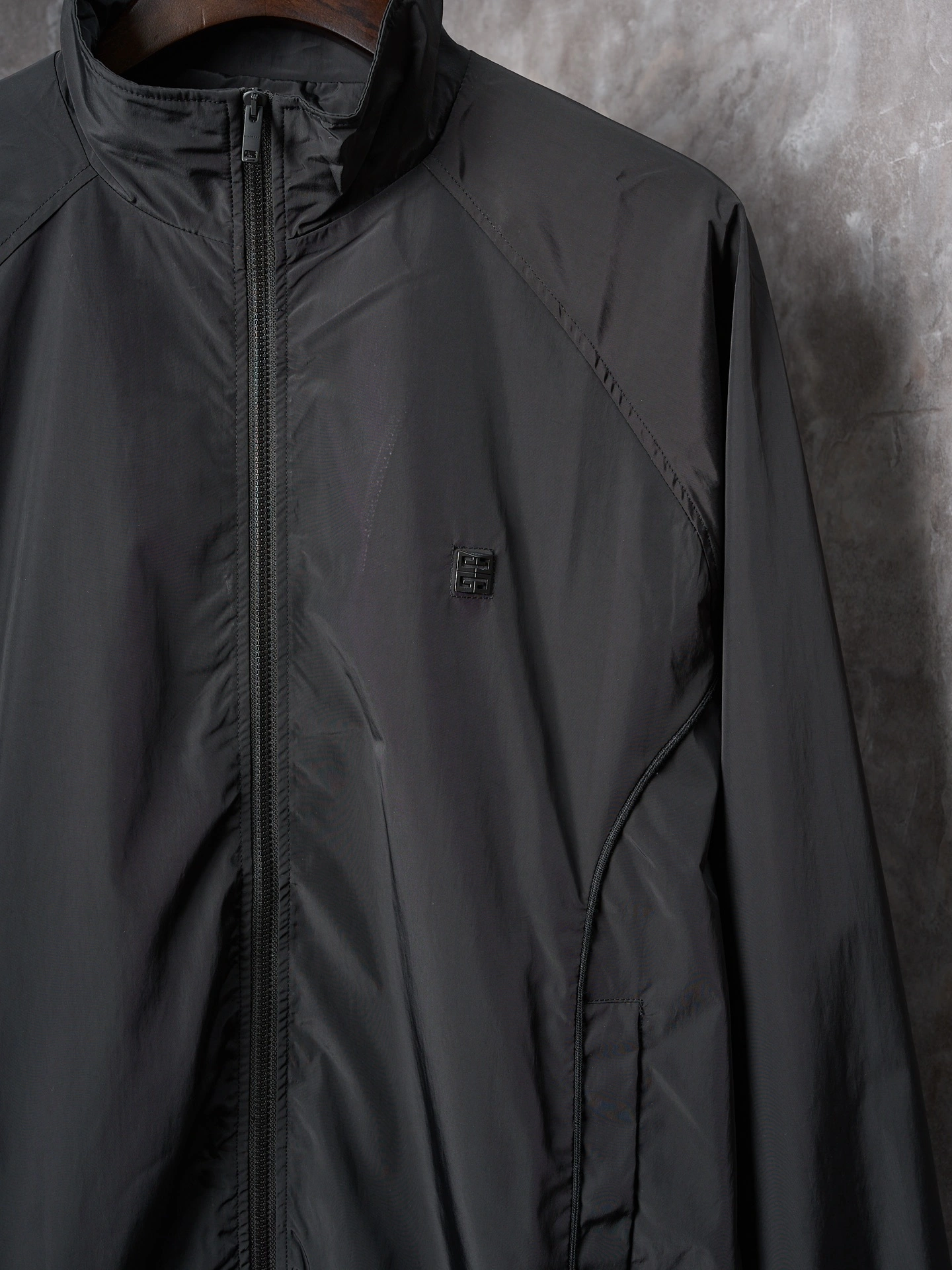 wg.luxury -- 6iv593hy item:E-F000H2796H